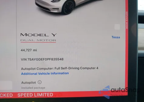2023 Tesla Model Y Performance Dual Motor All-Wheel Drive z USA, uszkodzony, nr VIN 7SAYGDEF0PF835548